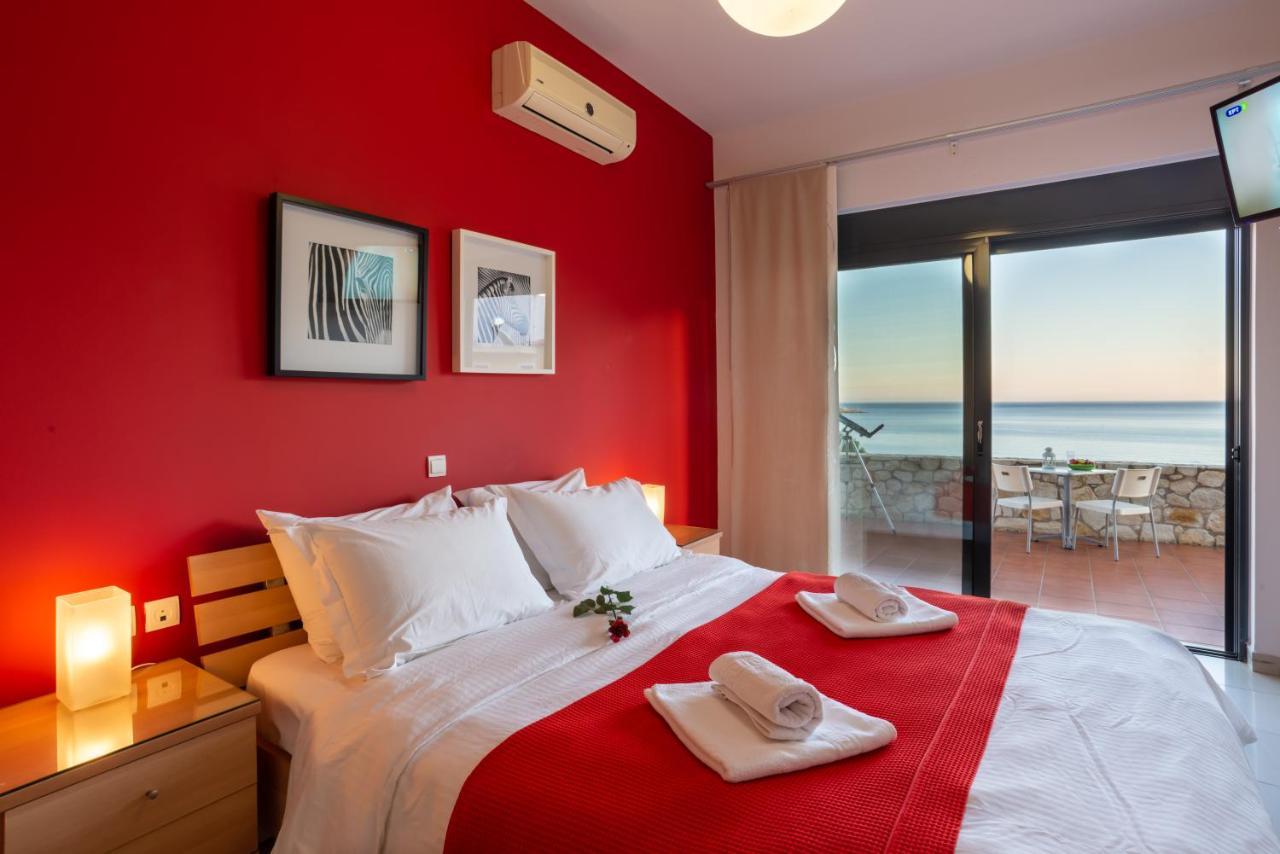 Caravella Luxury Apartments باليوخورا المظهر الخارجي الصورة