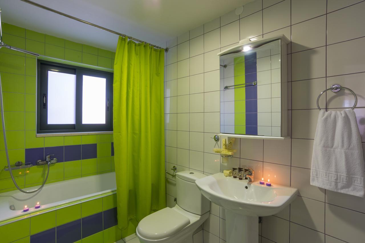 Caravella Luxury Apartments باليوخورا المظهر الخارجي الصورة